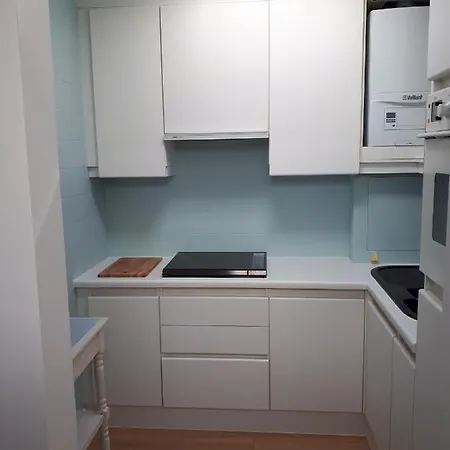 Lelies At Westende Миделкерк